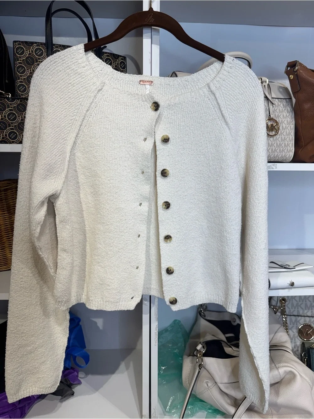 0088 Free People shrunken Cream Button-Front Cropped Cardigan